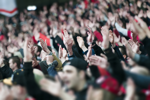 Zuschauer eines Stadiums, Cisco Meraki